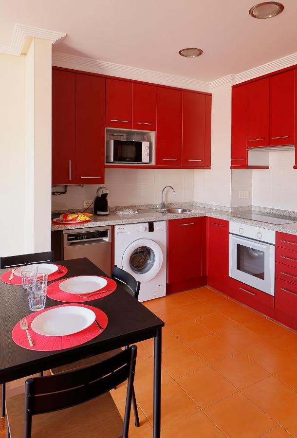 Atico Con Terraza, Vistas Al Mar Y Parking En Playa De S Lorenzo Apartamento Gijón